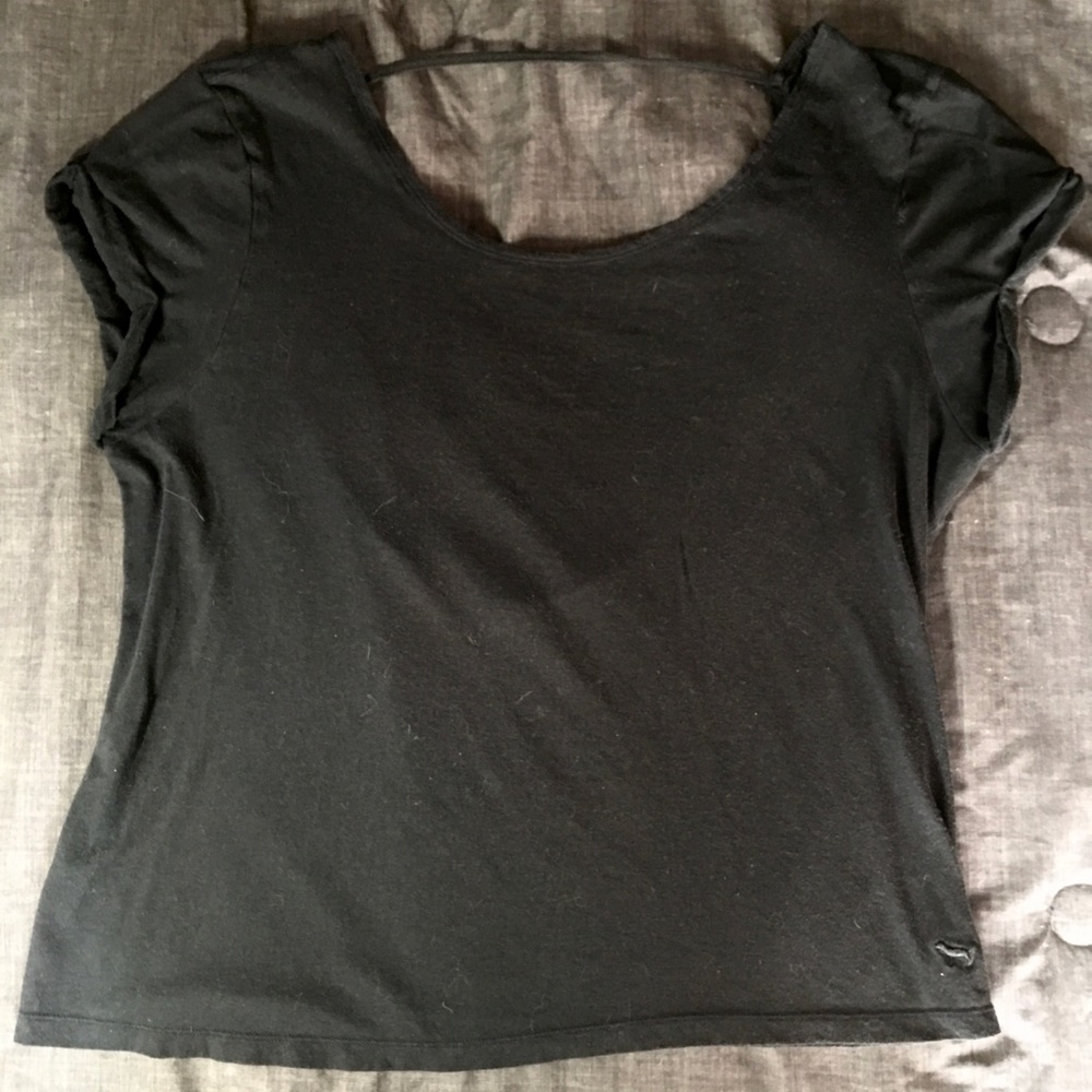Victoria’s Secret PINK Cut-Out Back Shirt